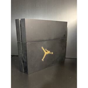 PlayStation 4 Console With 2 Controllers Power Cord HDMI Cord